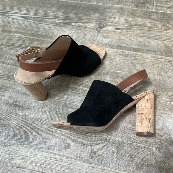 Veronica Beard Black and Brown Heels with Cork Heel - Picture 11 of 13